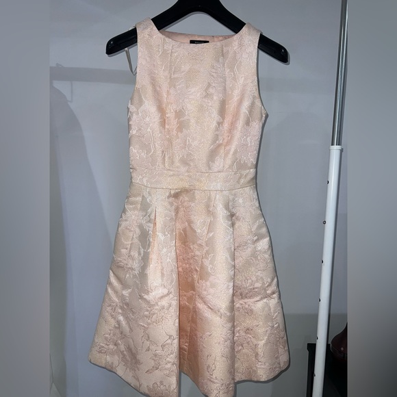 Elegant embroidered Confirmation Party Dress - Picture 1 of 8
